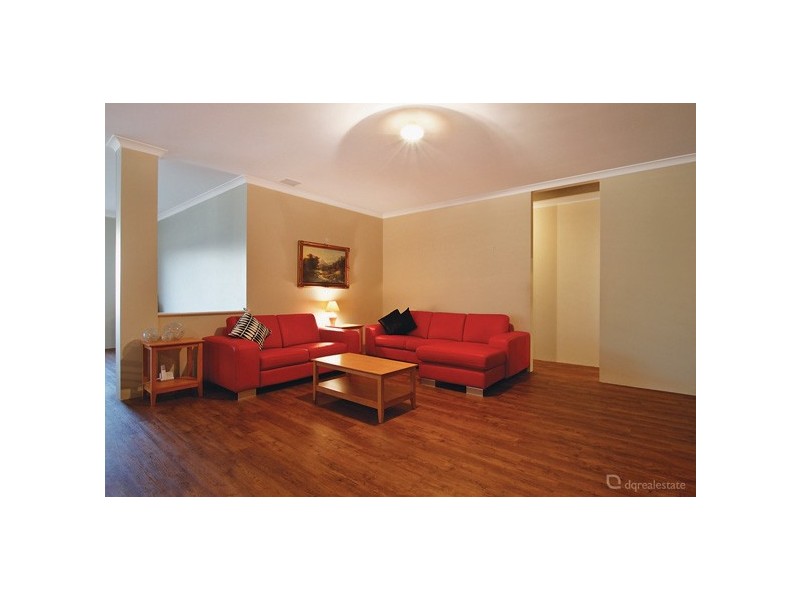 6 Naismith Road, Tapping WA 6065