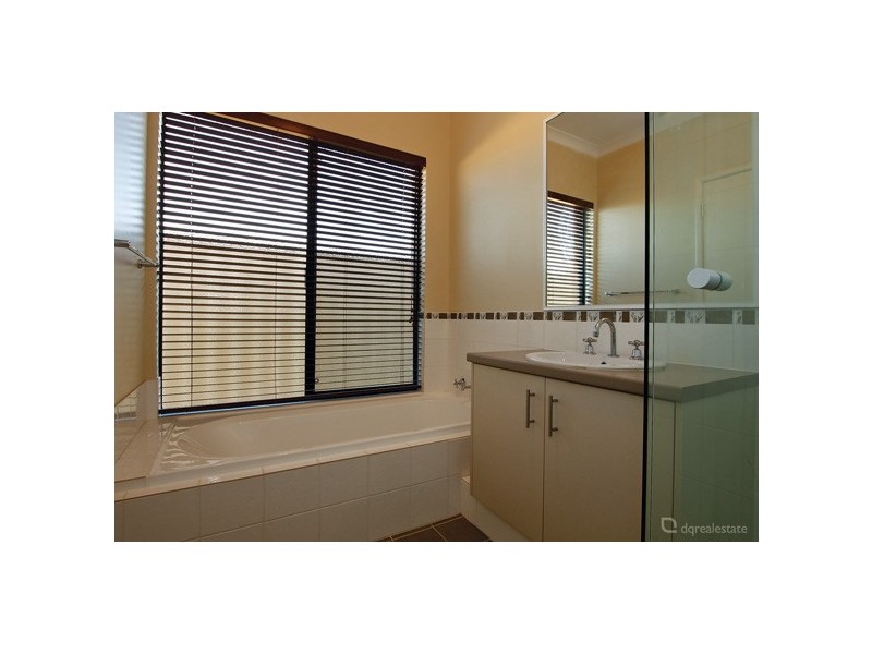 6 Naismith Road, Tapping WA 6065