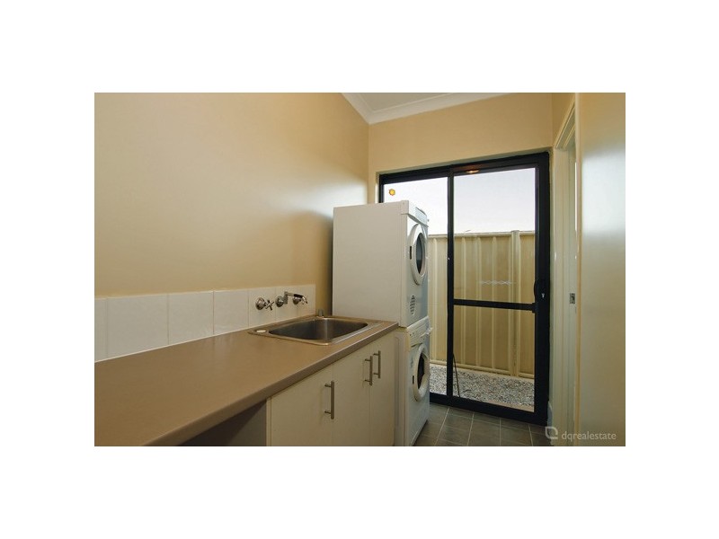 6 Naismith Road, Tapping WA 6065