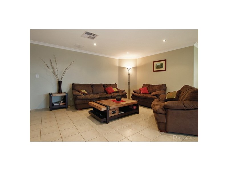 1 Bittern Street, Tapping WA 6065