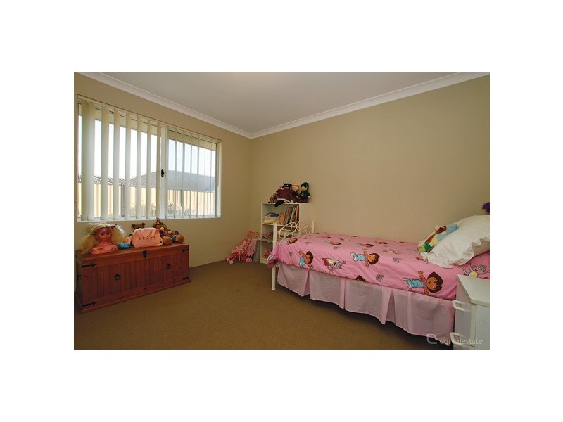 1 Bittern Street, Tapping WA 6065