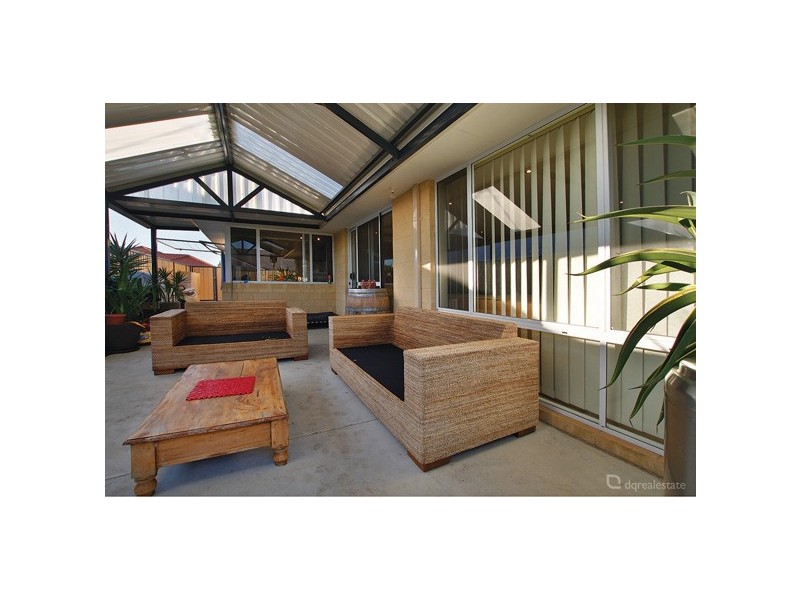 1 Bittern Street, Tapping WA 6065