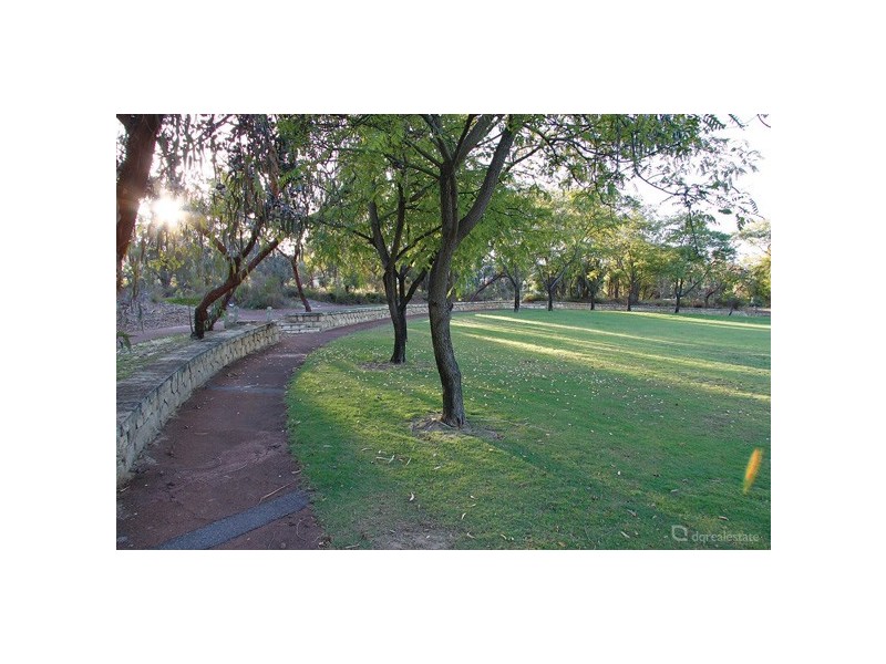 21 Boddington Circuit, Dianella WA 6059