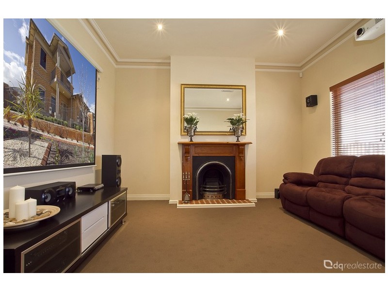 55 Belvoir Parkway, Darch WA 6065