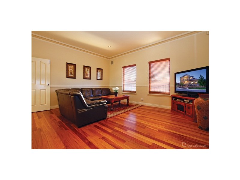 55 Belvoir Parkway, Darch WA 6065