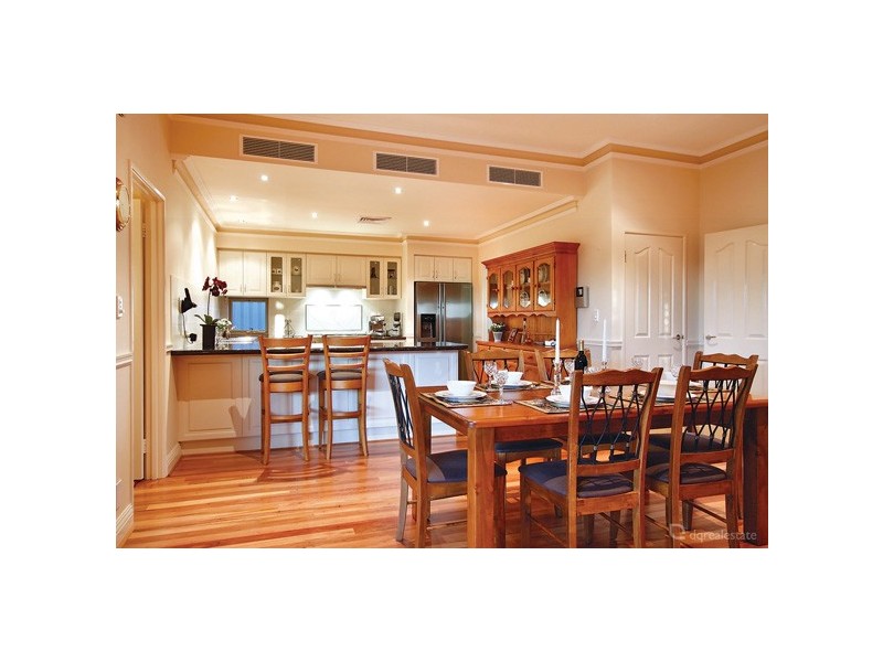 55 Belvoir Parkway, Darch WA 6065