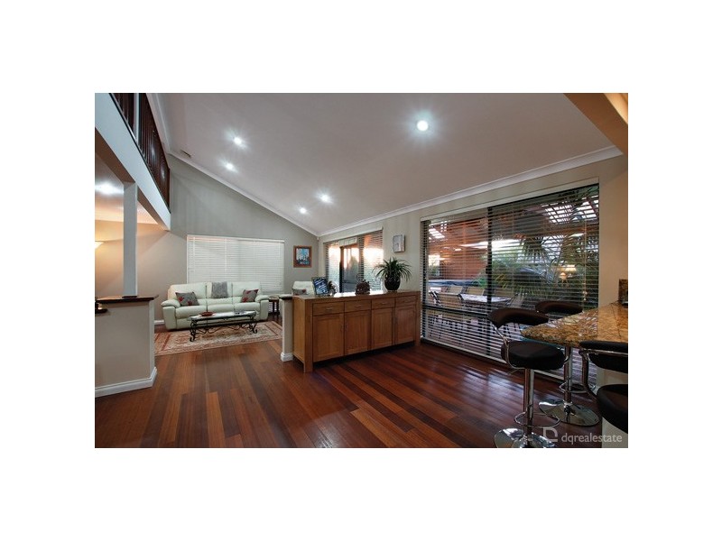 18 Shalimar Rise, Currambine WA 6028