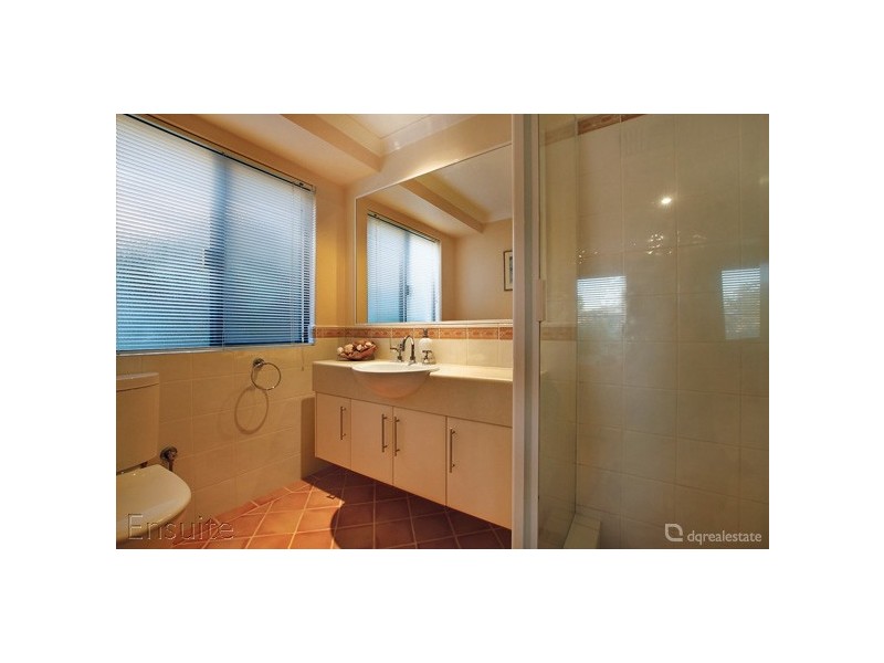 18 Shalimar Rise, Currambine WA 6028