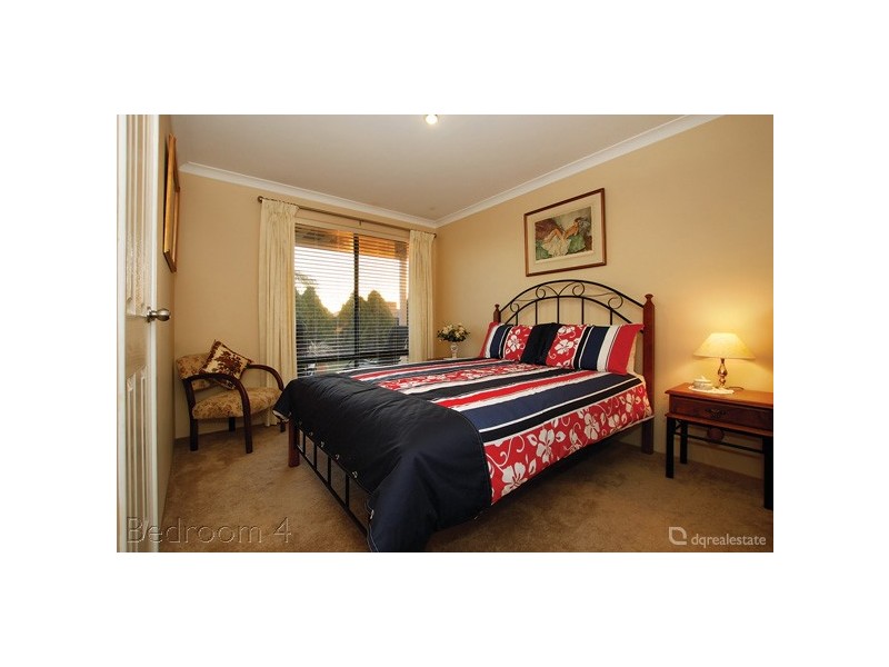 18 Shalimar Rise, Currambine WA 6028