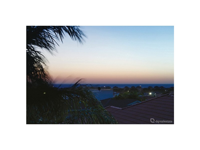 18 Shalimar Rise, Currambine WA 6028
