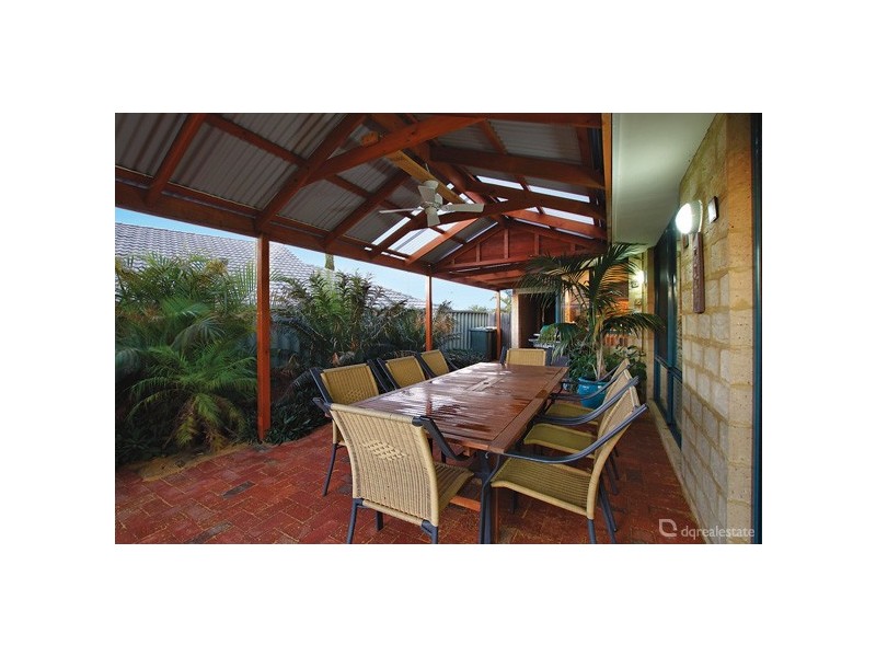 18 Shalimar Rise, Currambine WA 6028