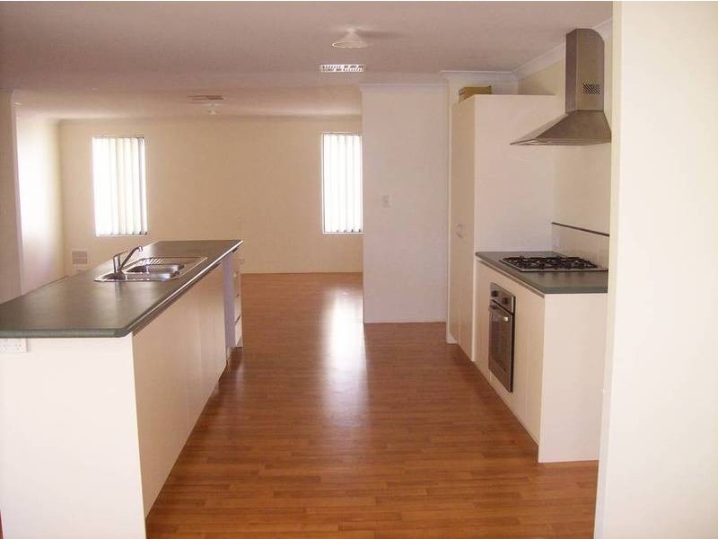 10 Turnwood Vista, Wanneroo WA 6065