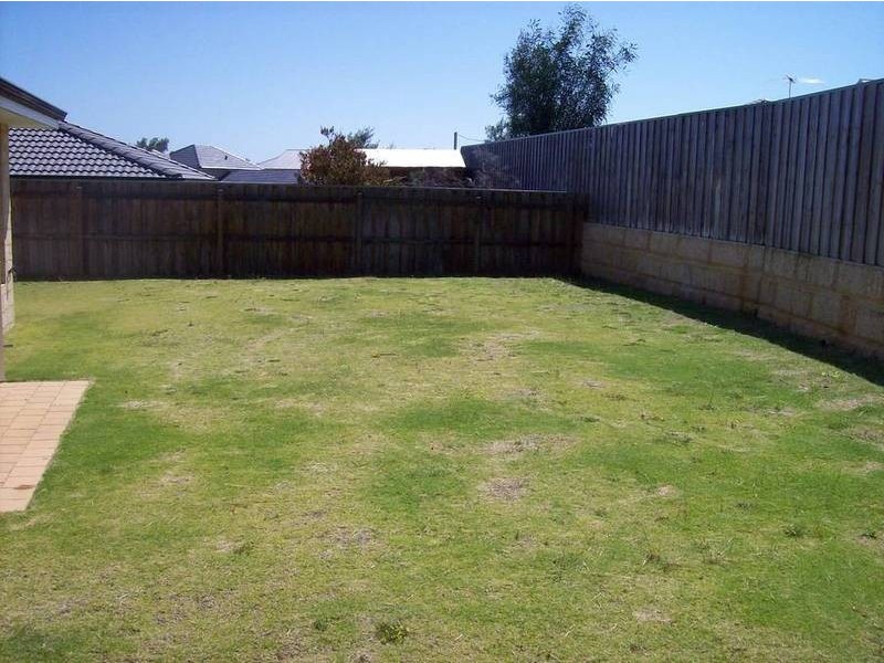 10 Turnwood Vista, Wanneroo WA 6065