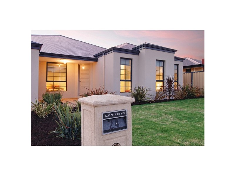 24 Goshawk Street, Tapping WA 6065