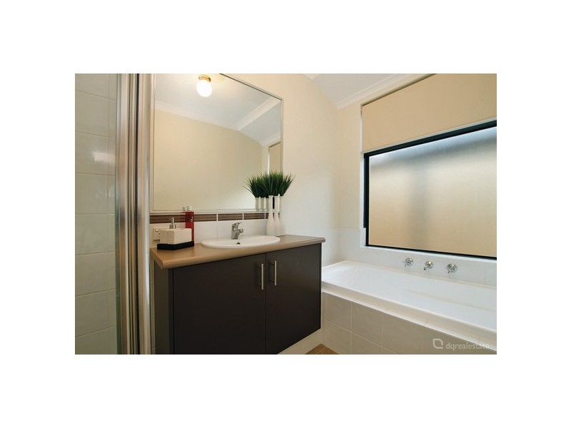 24 Goshawk Street, Tapping WA 6065