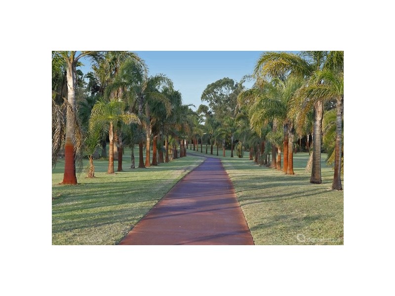 25 Tallering Heights, Woodvale WA 6026