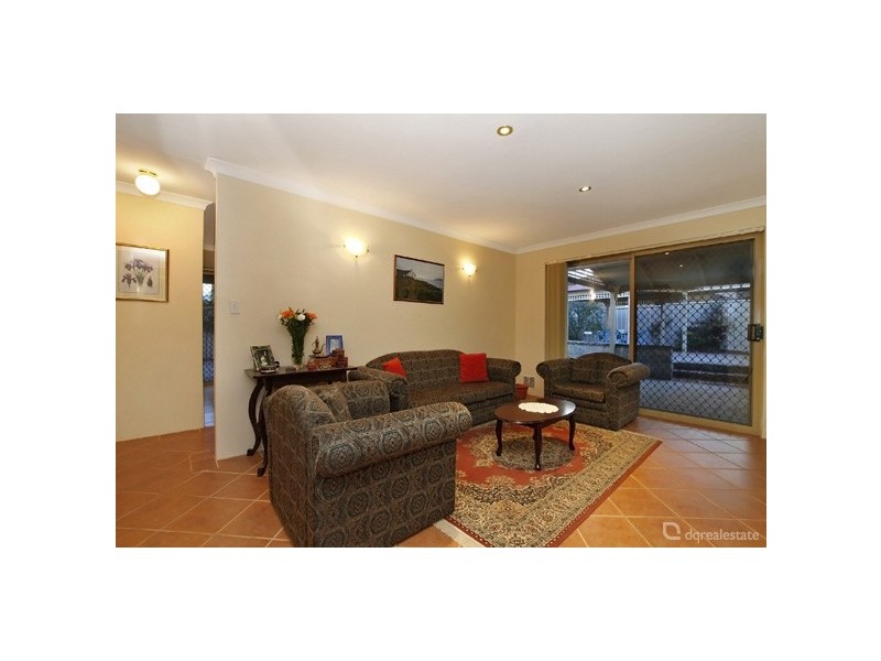 25 Tallering Heights, Woodvale WA 6026