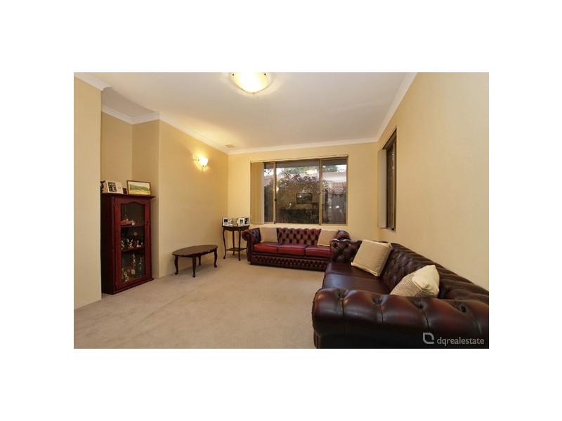 25 Tallering Heights, Woodvale WA 6026