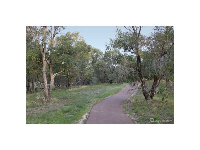 235b Trappers Drive, Woodvale WA 6026