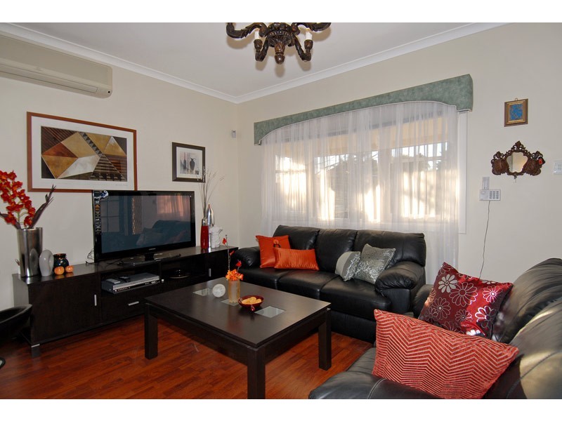 6a Patchem Way, Westminster WA 6061