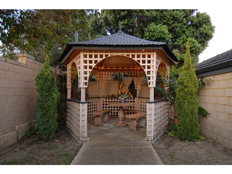 6a Patchem Way, Westminster WA 6061