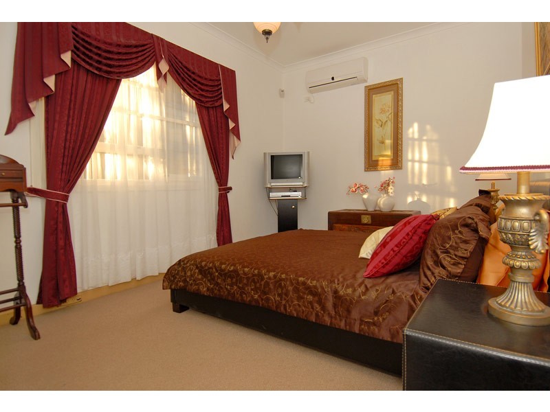 6a Patchem Way, Westminster WA 6061