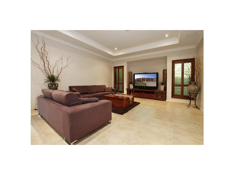 3 Pardalote Way, Tapping WA 6065