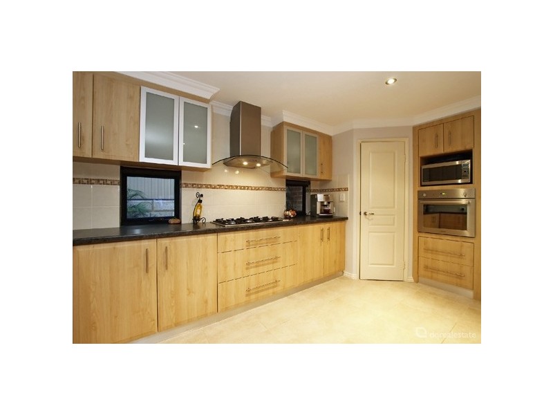 3 Pardalote Way, Tapping WA 6065
