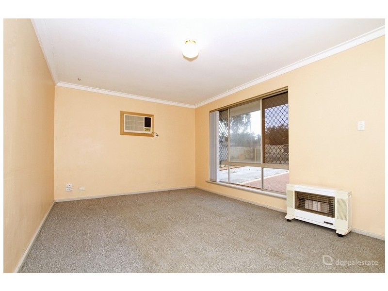 116 Casserley Avenue, Girrawheen WA 6064