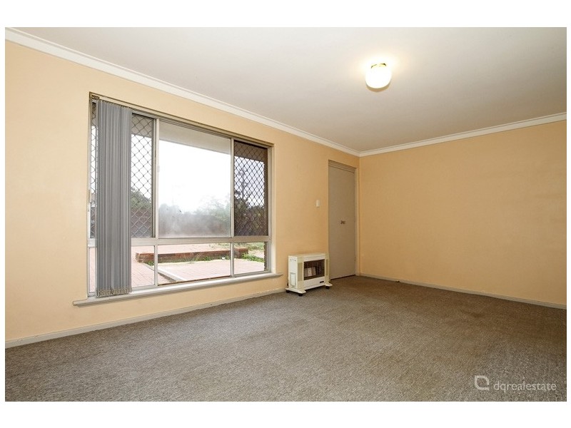 116 Casserley Avenue, Girrawheen WA 6064