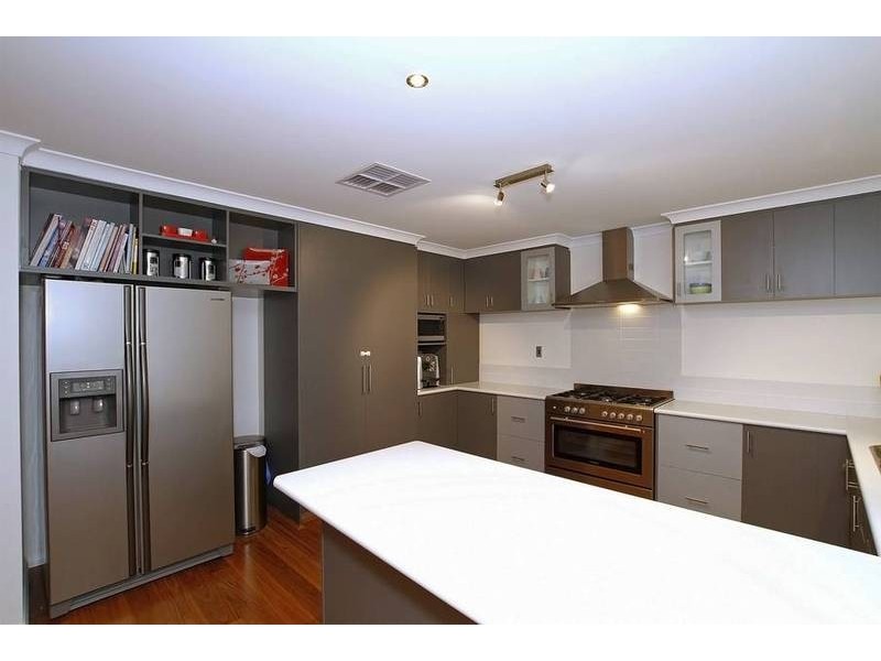 9 Castledene Way, Tapping WA 6065