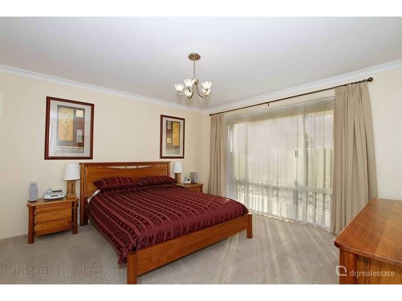 51 Whimbrel Vista, Tapping WA 6065