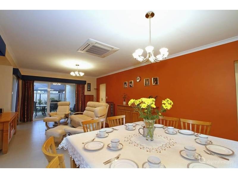 51 Whimbrel Vista, Tapping WA 6065