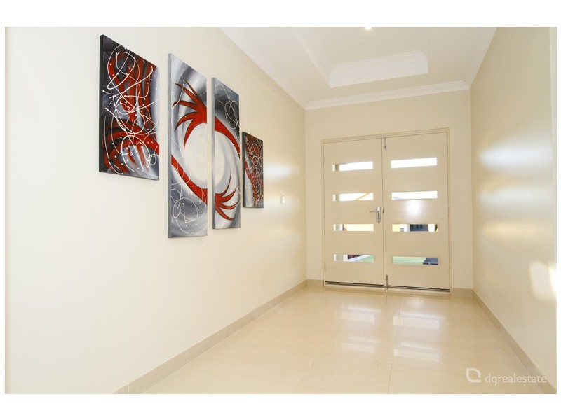 5 Castlebar Way, Darch WA 6065