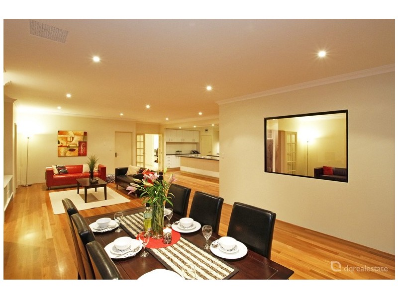 5 Castlebar Way, Darch WA 6065