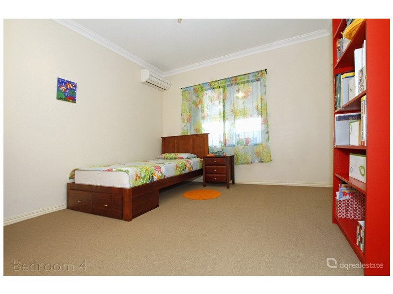 5 Castlebar Way, Darch WA 6065