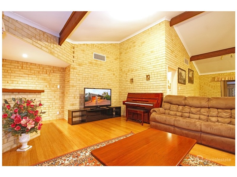 7 Hydra Place, Kingsley WA 6026