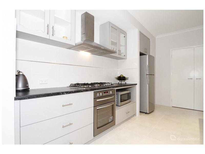 126 Lindsay Beach Blvd, Yanchep WA 6035