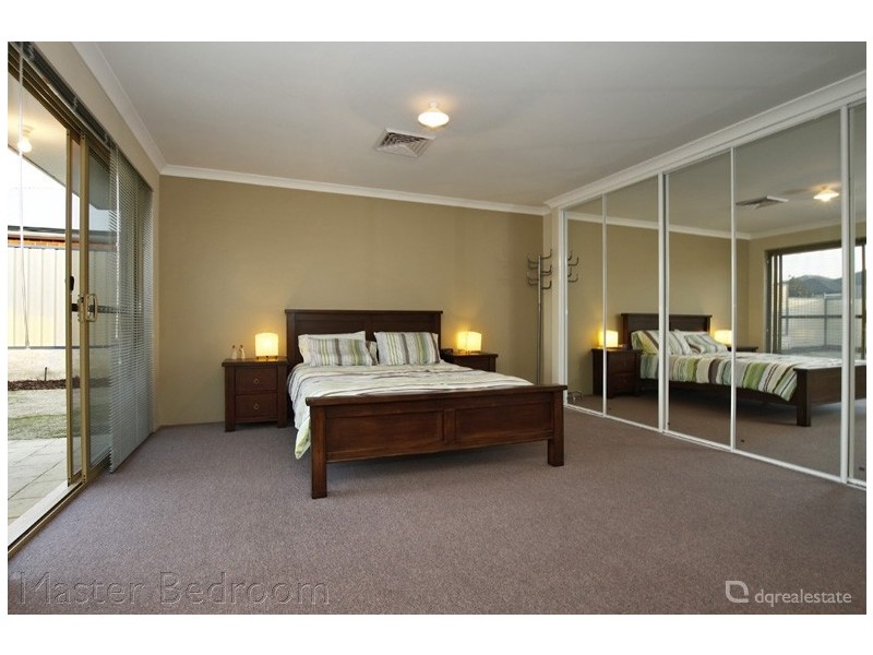 9 Goshawk Street, Tapping WA 6065