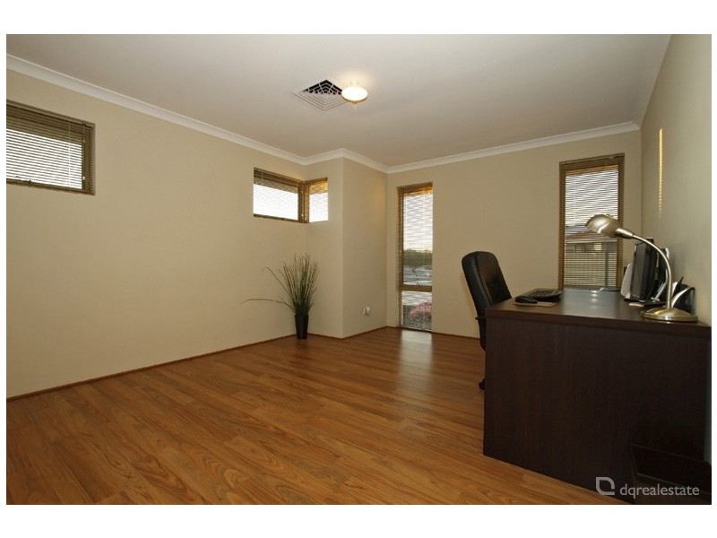 9 Goshawk Street, Tapping WA 6065