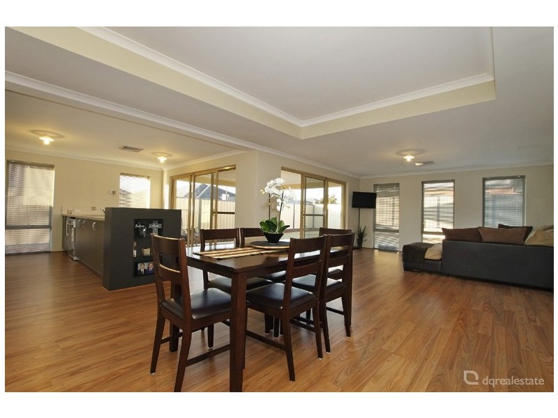 9 Goshawk Street, Tapping WA 6065