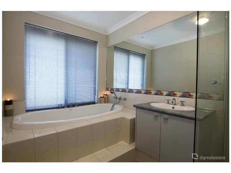 9 Goshawk Street, Tapping WA 6065