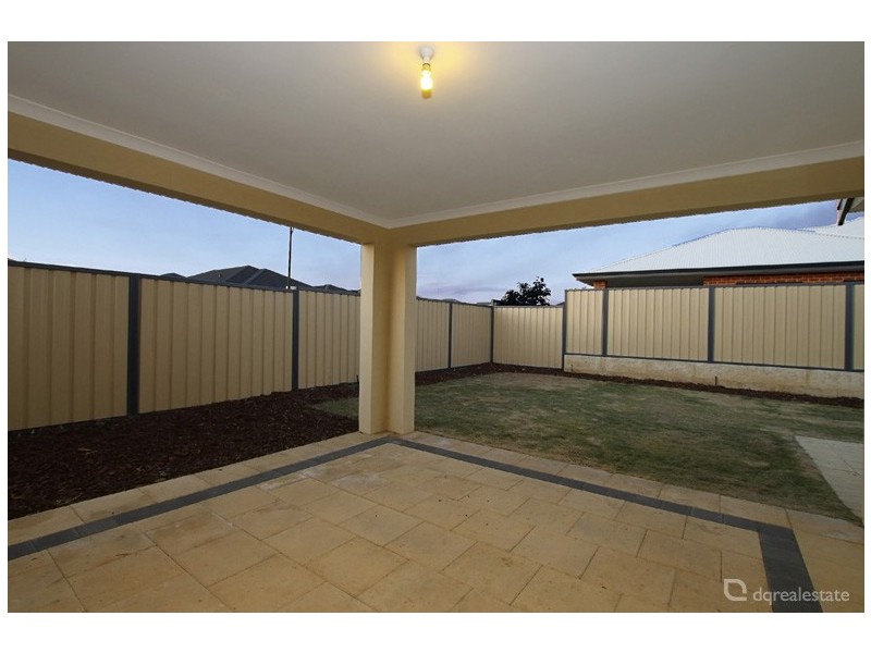 9 Goshawk Street, Tapping WA 6065