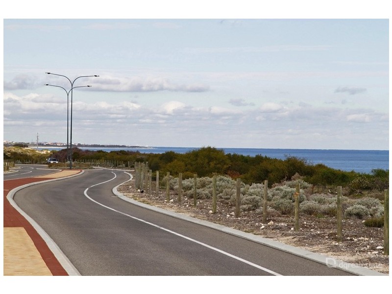 8 Kylena Glade, Ocean Reef WA 6027