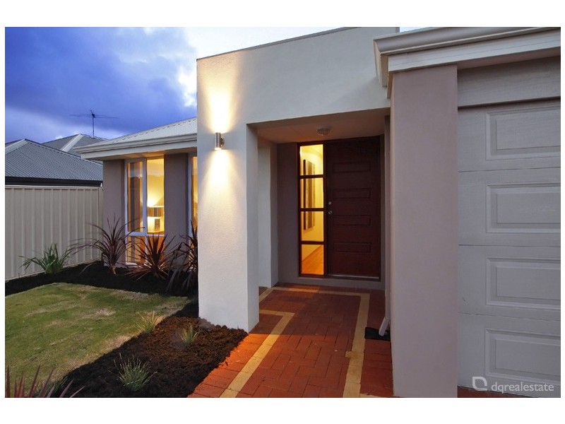 83 Hampton Road, Darch WA 6065