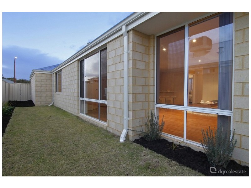 83 Hampton Road, Darch WA 6065