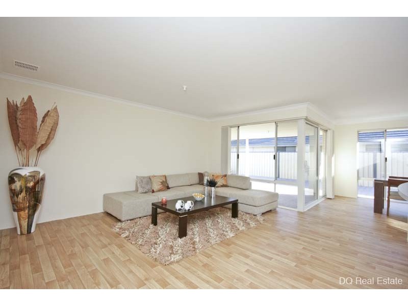 14 Tibicen Road, Tapping WA 6065