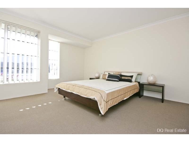 14 Tibicen Road, Tapping WA 6065