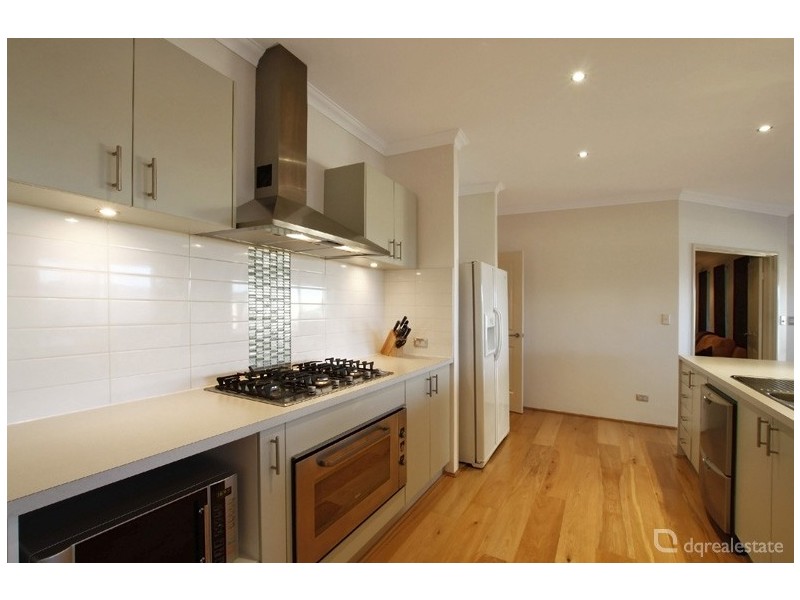 2 Zeppelin Way, Tapping WA 6065