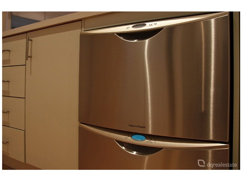 2 Zeppelin Way, Tapping WA 6065